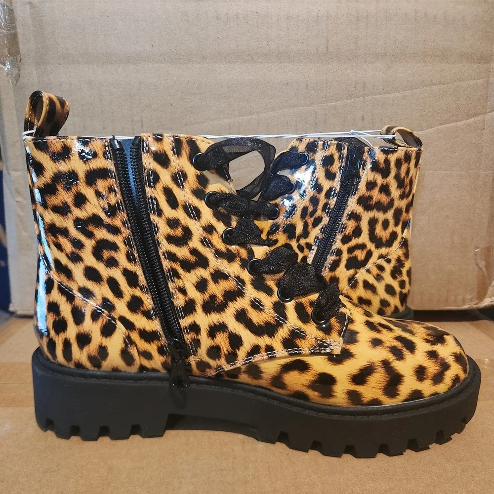 Art Class Girls Leopard Print Patent Combat Boots Side Zip Size 5 Big Kids NEW